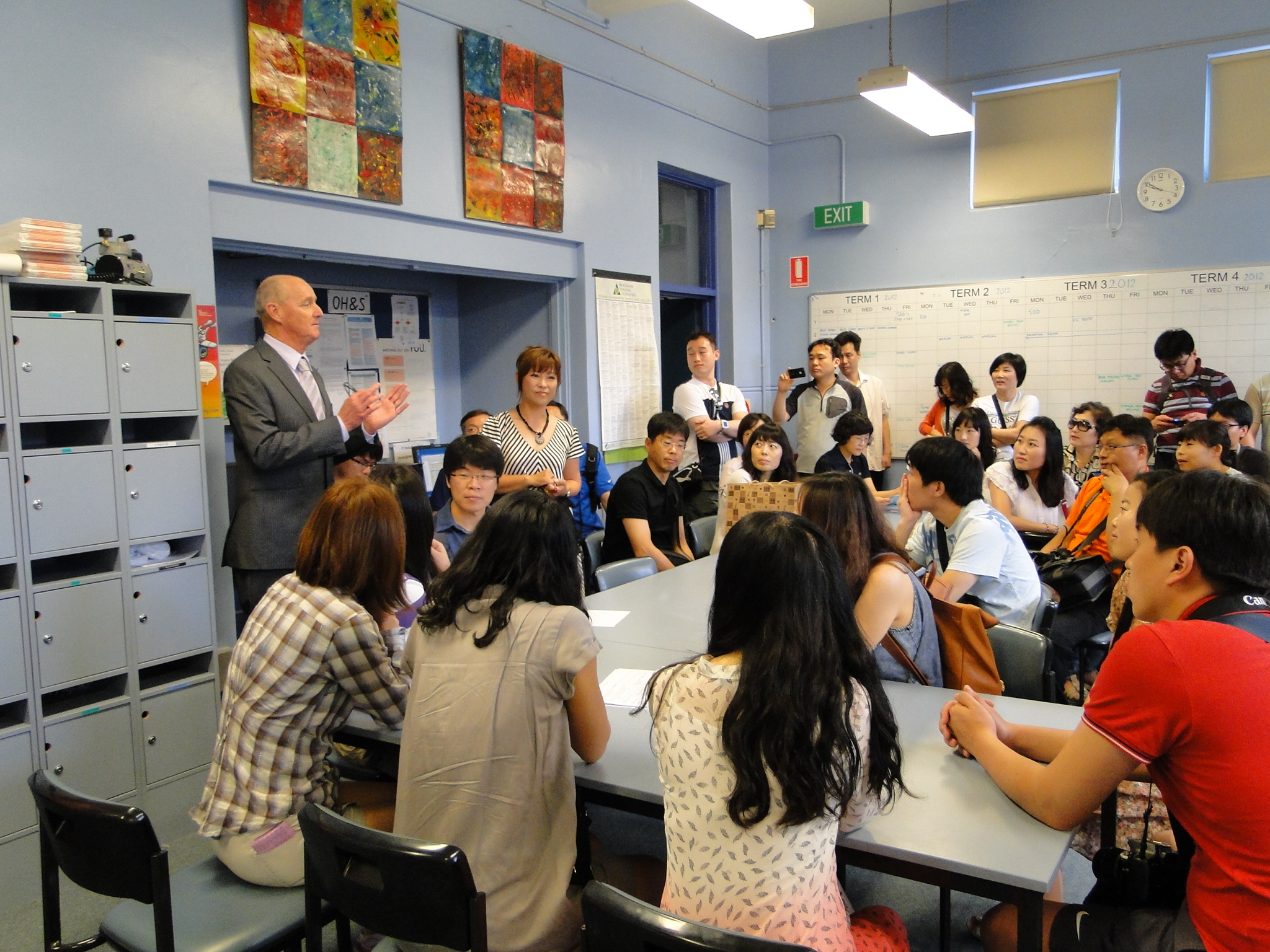 Homebush PS Korean student teacher exchange - Students and teachers gathered in classroom